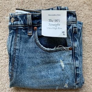 Abercrombie & Fitch The 90s Ulta High Rise Jeans